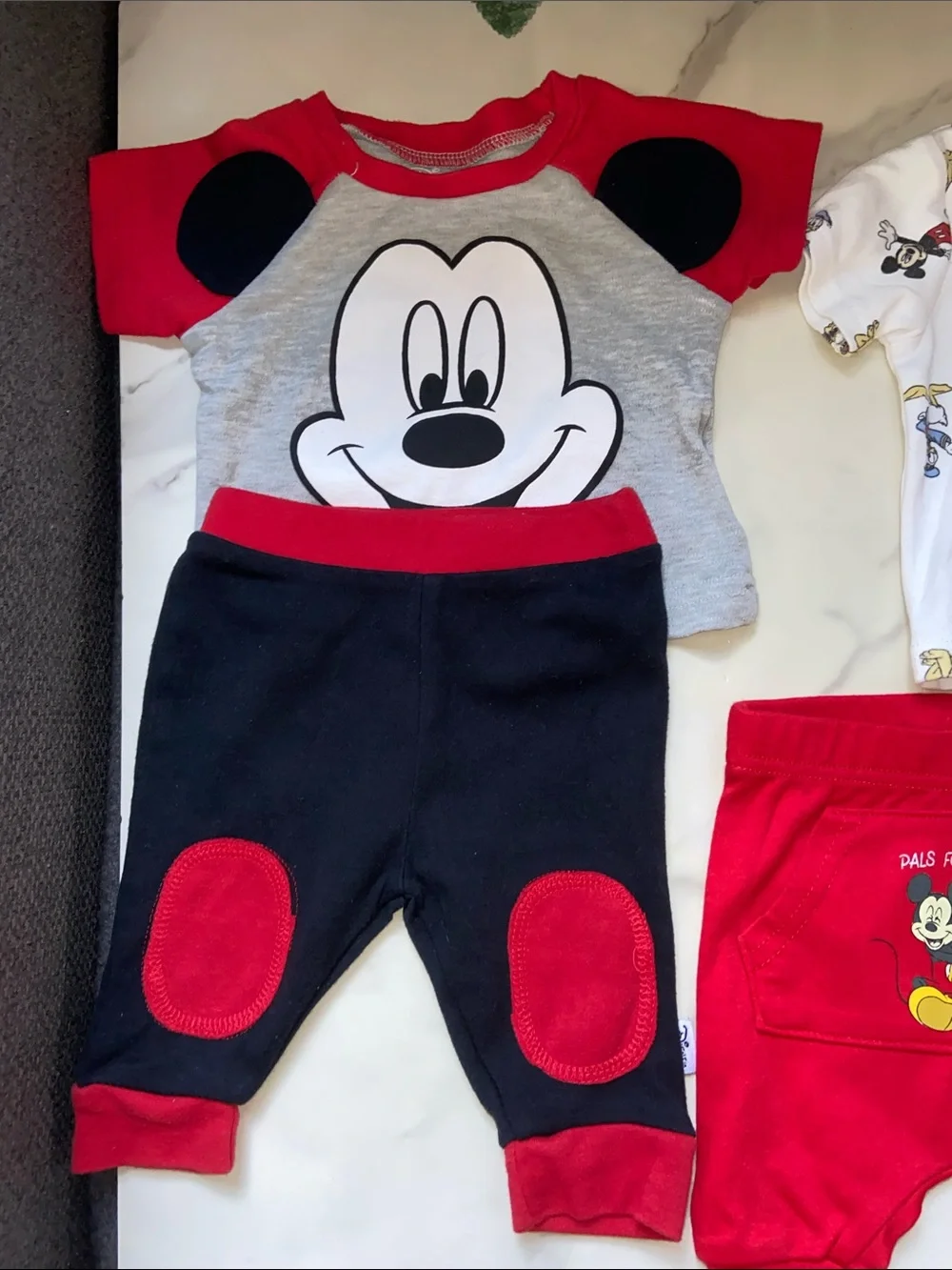 Disney Baby Bundle Mickey & Friends  Sets Size New Born and 3-6M